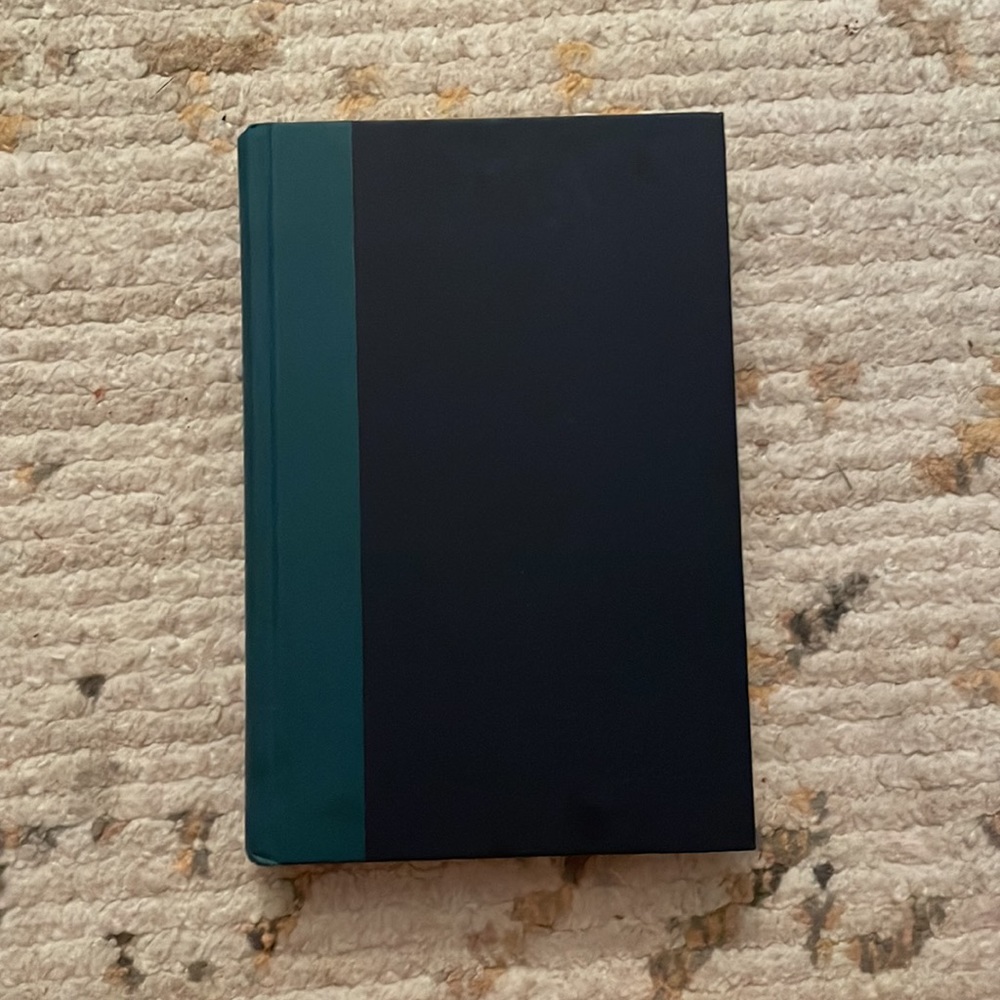 The Guest List by Lucy Foley Hardback - Picture 2 of 4